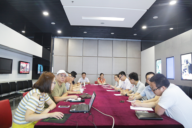 研讨会.jpg