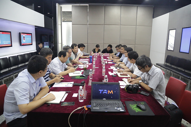 浦东新区知识产权局调研科技大市场