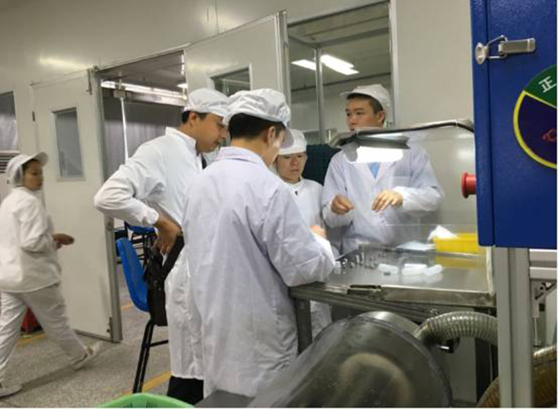 西安科技大市场副主任孙涛与达尔轴承进行技术对接