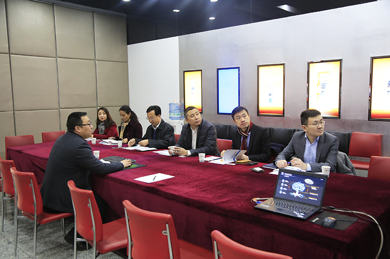 麦肯锡全球资深董事到访大市场 麦肯锡全球资深董事到访大市场